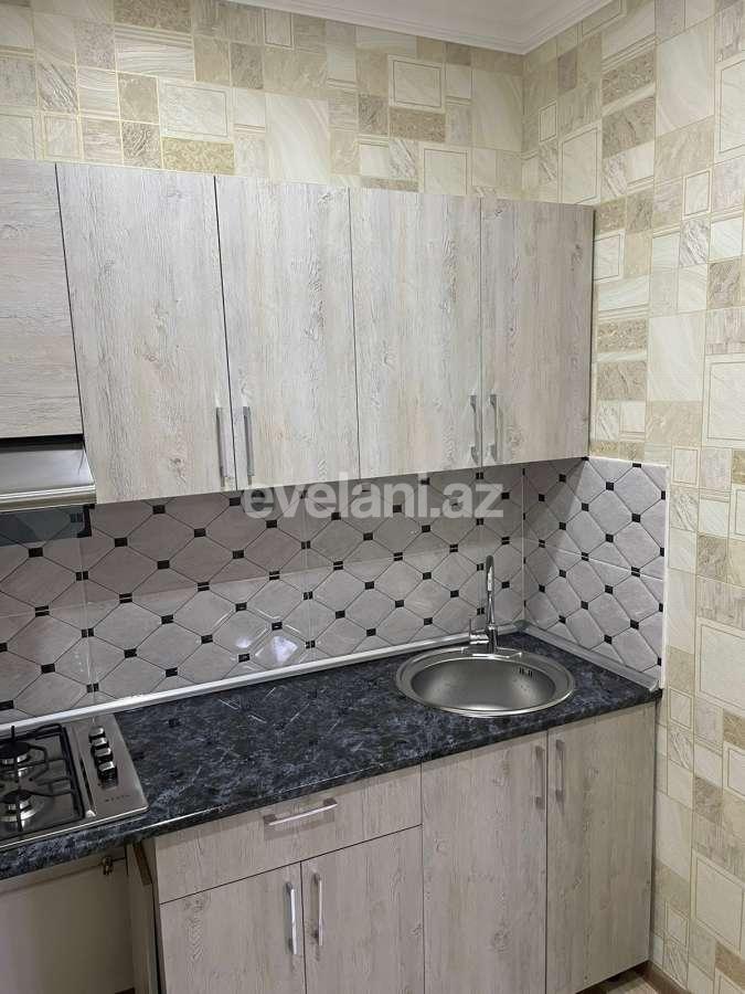 Satılır, köhnə tikili, 3 otaqlı, 80 m², Bakı, Binəqədi r, Azadlıq prospekti m.