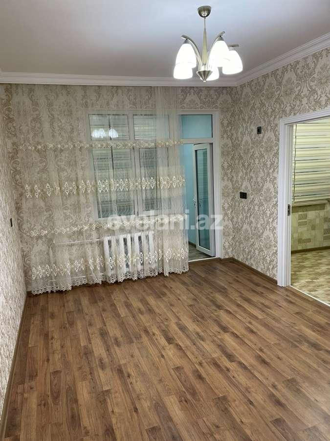 Satılır, köhnə tikili, 3 otaqlı, 80 m², Bakı, Binəqədi r, Azadlıq prospekti m.