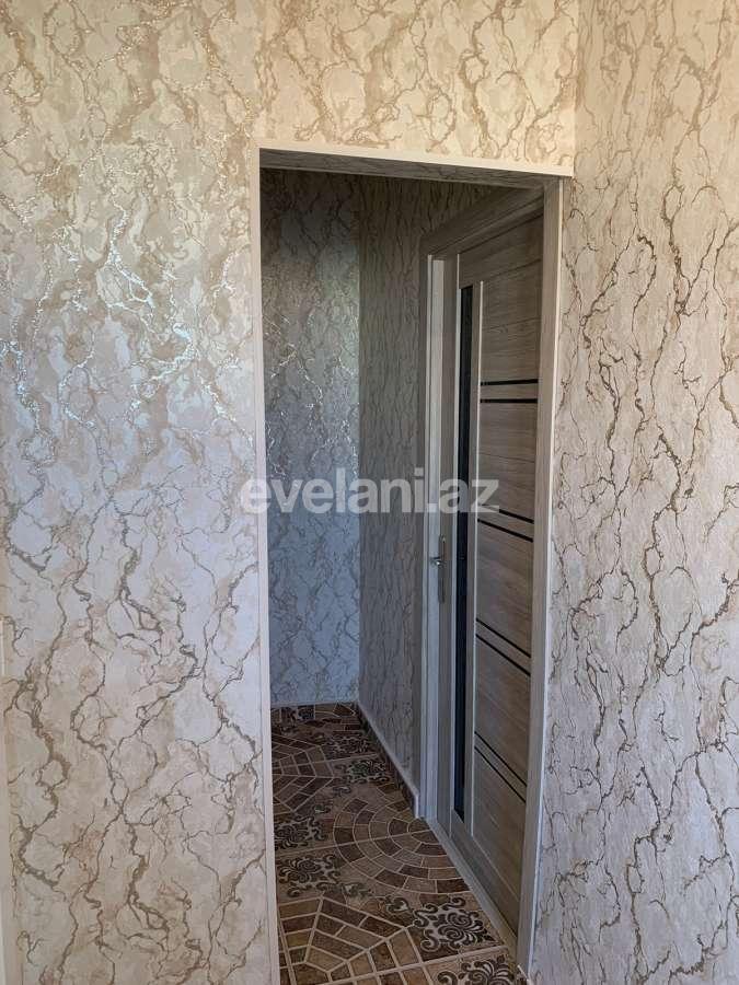 Satılır, köhnə tikili, 3 otaqlı, 70 m², Sumqayıt, 10-cu mikrorayon r.