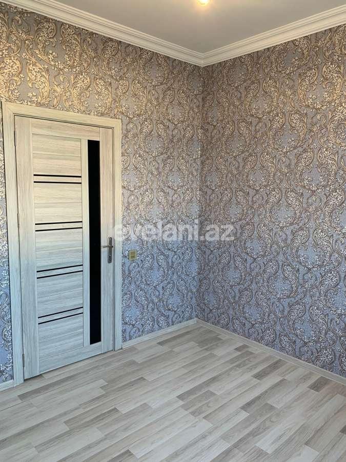 Satılır, köhnə tikili, 3 otaqlı, 70 m², Sumqayıt, 10-cu mikrorayon r.