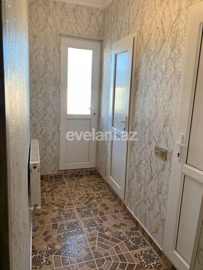 Satılır, köhnə tikili, 3 otaqlı, 70 m², Sumqayıt, 10-cu mikrorayon r.