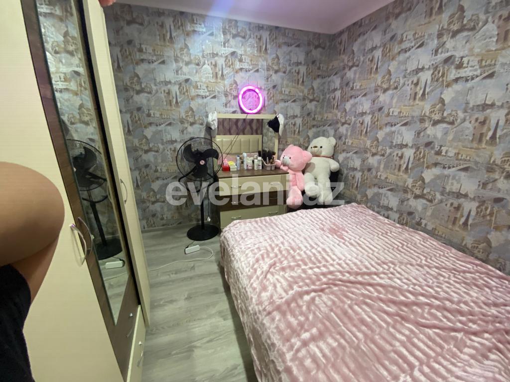 Satılır, köhnə tikili, 4 otaqlı, 100 m², Bakı, Sabunçu r, Bakıxanov q.