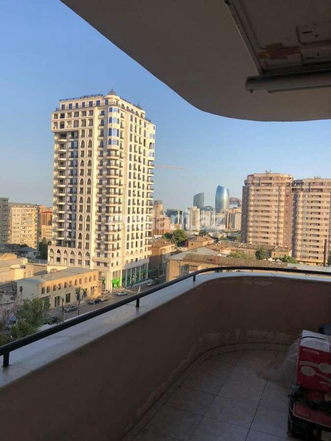 Satılır, yeni tikili, 4 otaqlı, 205 m², Bakı, Nəsimi r, 28 may m.