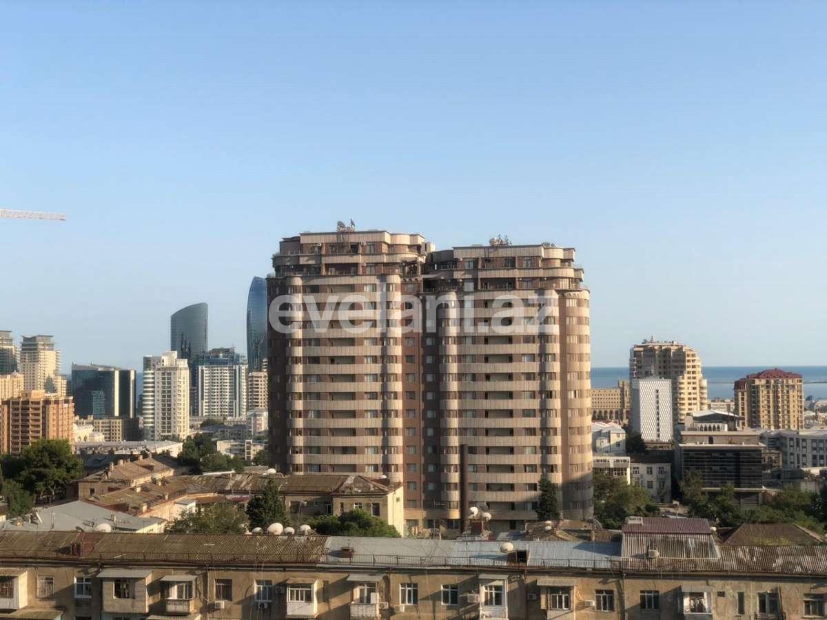 Satılır, yeni tikili, 4 otaqlı, 205 m², Bakı, Nəsimi r, 28 may m.