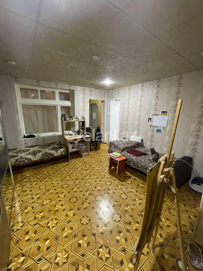 Satılır, köhnə tikili, 3 otaqlı, 70 m², Bakı, Nəsimi r.