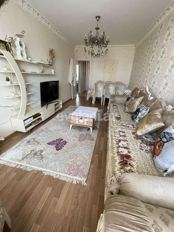 Satılır, köhnə tikili, 4 otaqlı, 100 m², Bakı, Xətai r, Əhmədli q, Əhmədli m.