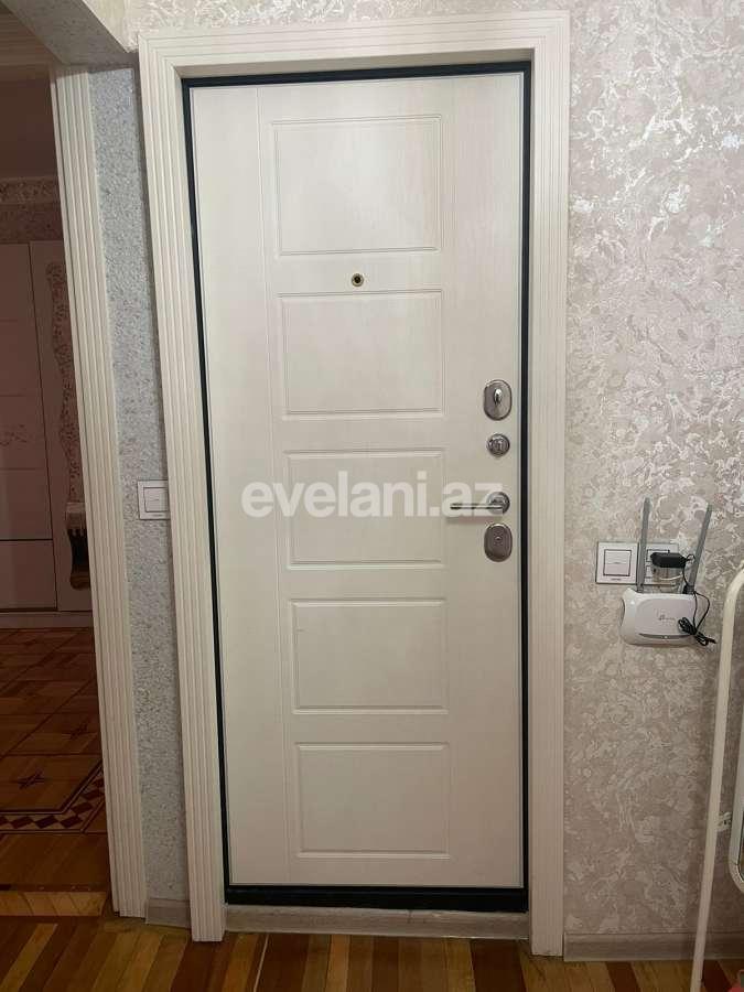 Satılır, köhnə tikili, 4 otaqlı, 100 m², Bakı, Xətai r, Əhmədli q, Əhmədli m.