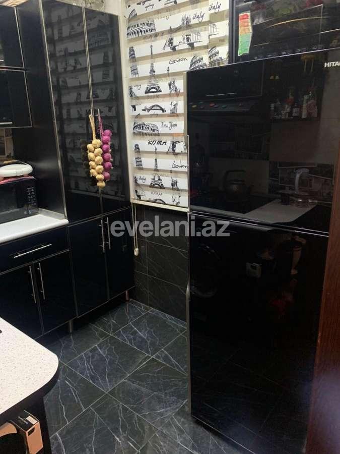 Satılır, köhnə tikili, 3 otaqlı, 65 m², Bakı, Nəsimi r, Memar Əcəmi m.