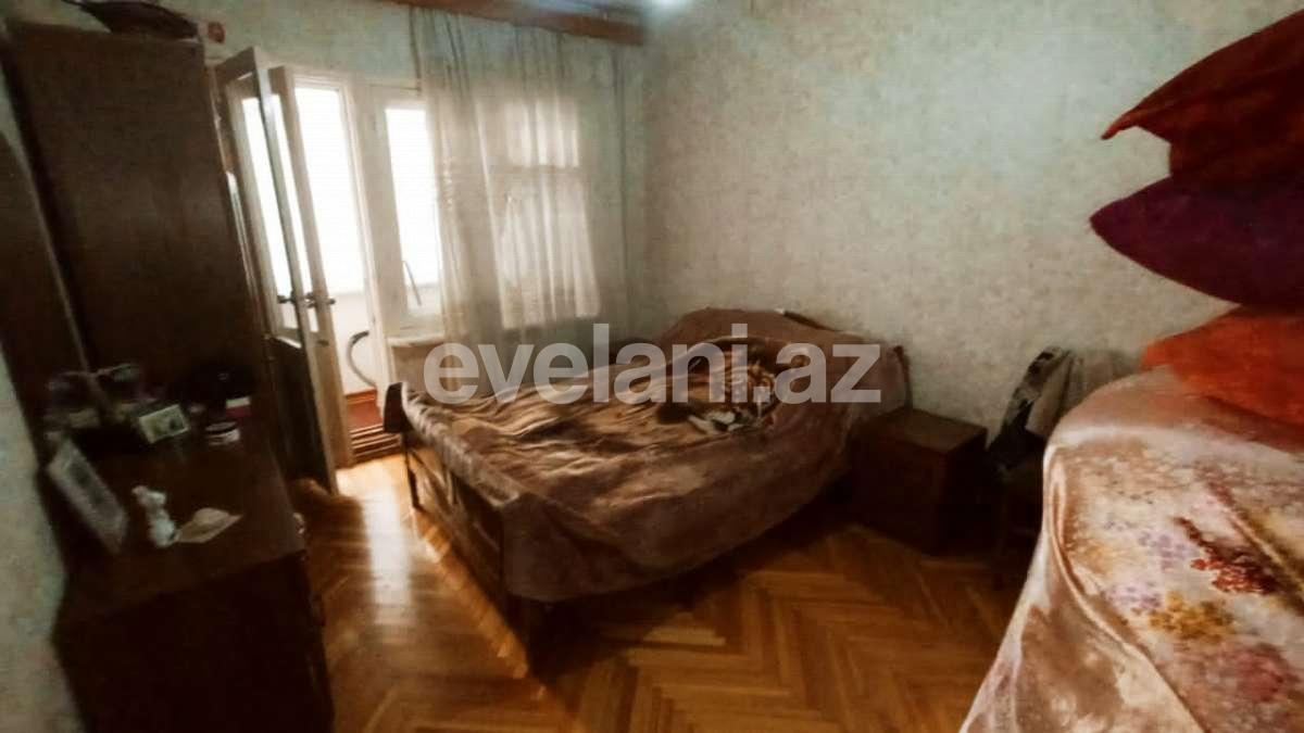 Satılır, köhnə tikili, 4 otaqlı, 100 m², Bakı, Xətai r, Əhmədli m.