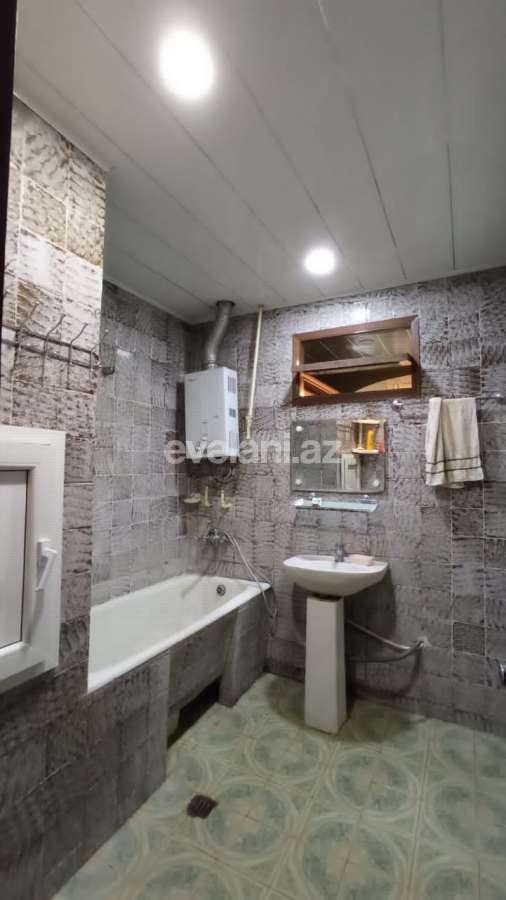 Satılır, köhnə tikili, 4 otaqlı, 100 m², Bakı, Xətai r, Əhmədli m.