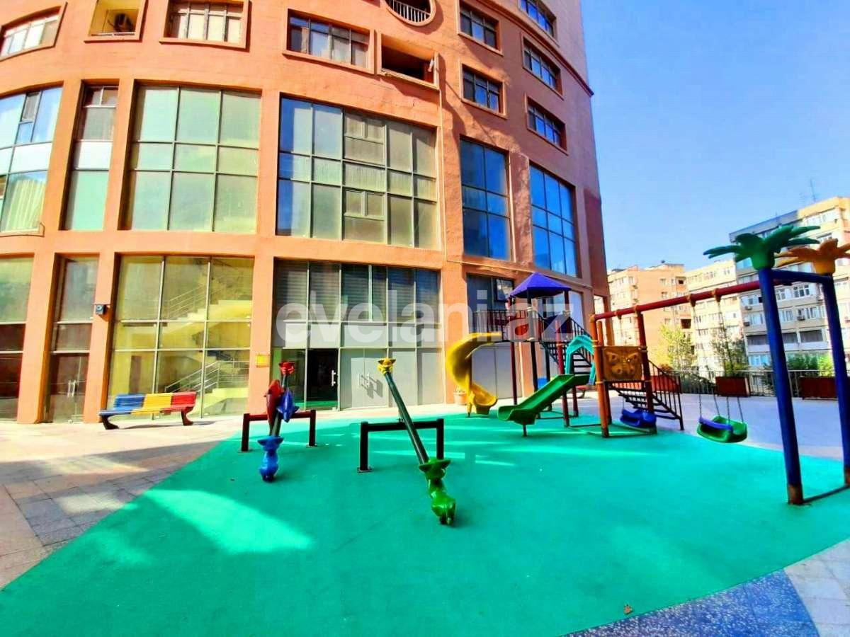 Продаётся, новостройка, 3-комнаты, 136 m², Баку, Ясамальский r, Элмляр Академиясы m.