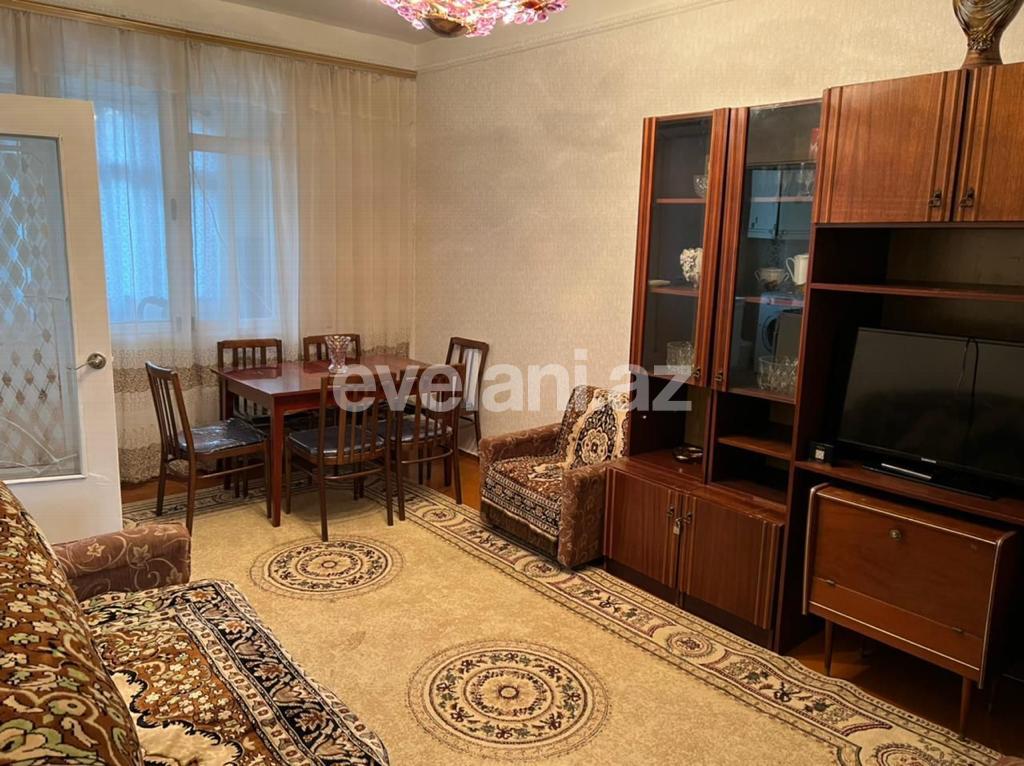Kirayə verilir, köhnə tikili, 1 otaqlı, 50 m², Bakı, Yasamal r, Yasamal q, Memar Əcəmi m.