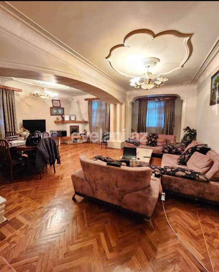 Satılır, köhnə tikili, 4 otaqlı, 115 m², Sumqayıt, 9-cu mikrorayon r.