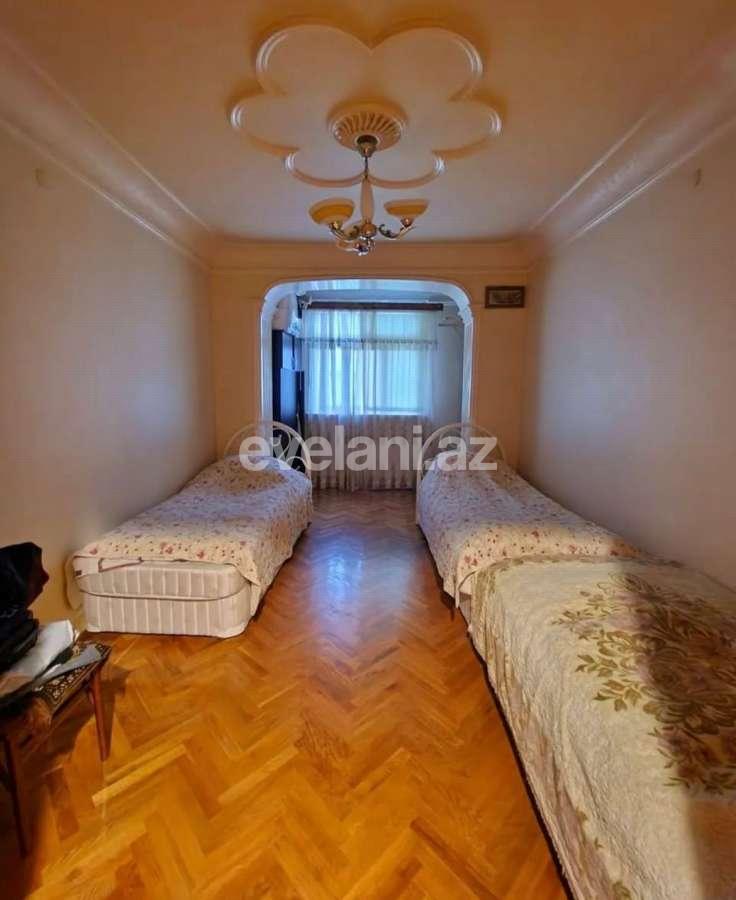 Satılır, köhnə tikili, 4 otaqlı, 115 m², Sumqayıt, 9-cu mikrorayon r.