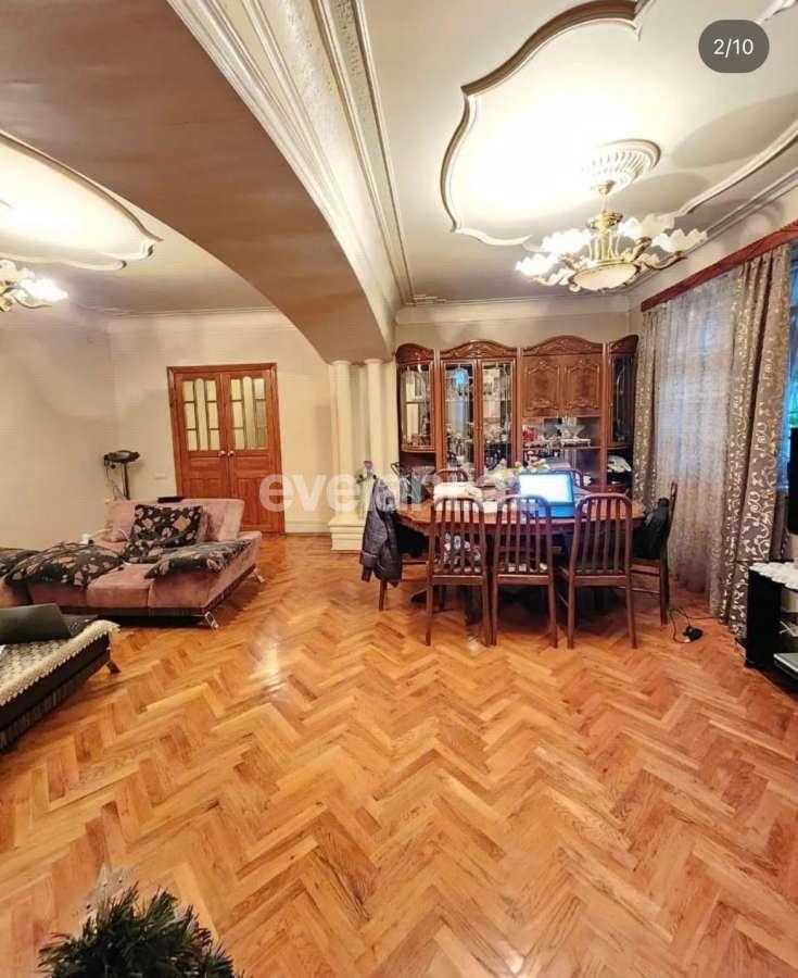 Satılır, köhnə tikili, 4 otaqlı, 115 m², Sumqayıt, 9-cu mikrorayon r.