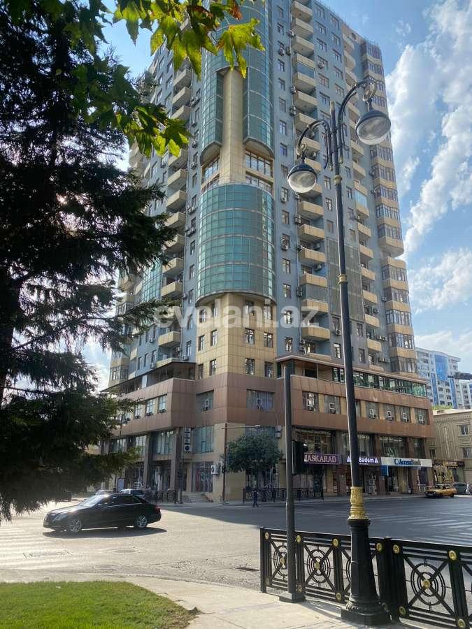 Satılır, yeni tikili, 4 otaqlı, 250 m², Bakı, Nəsimi r.