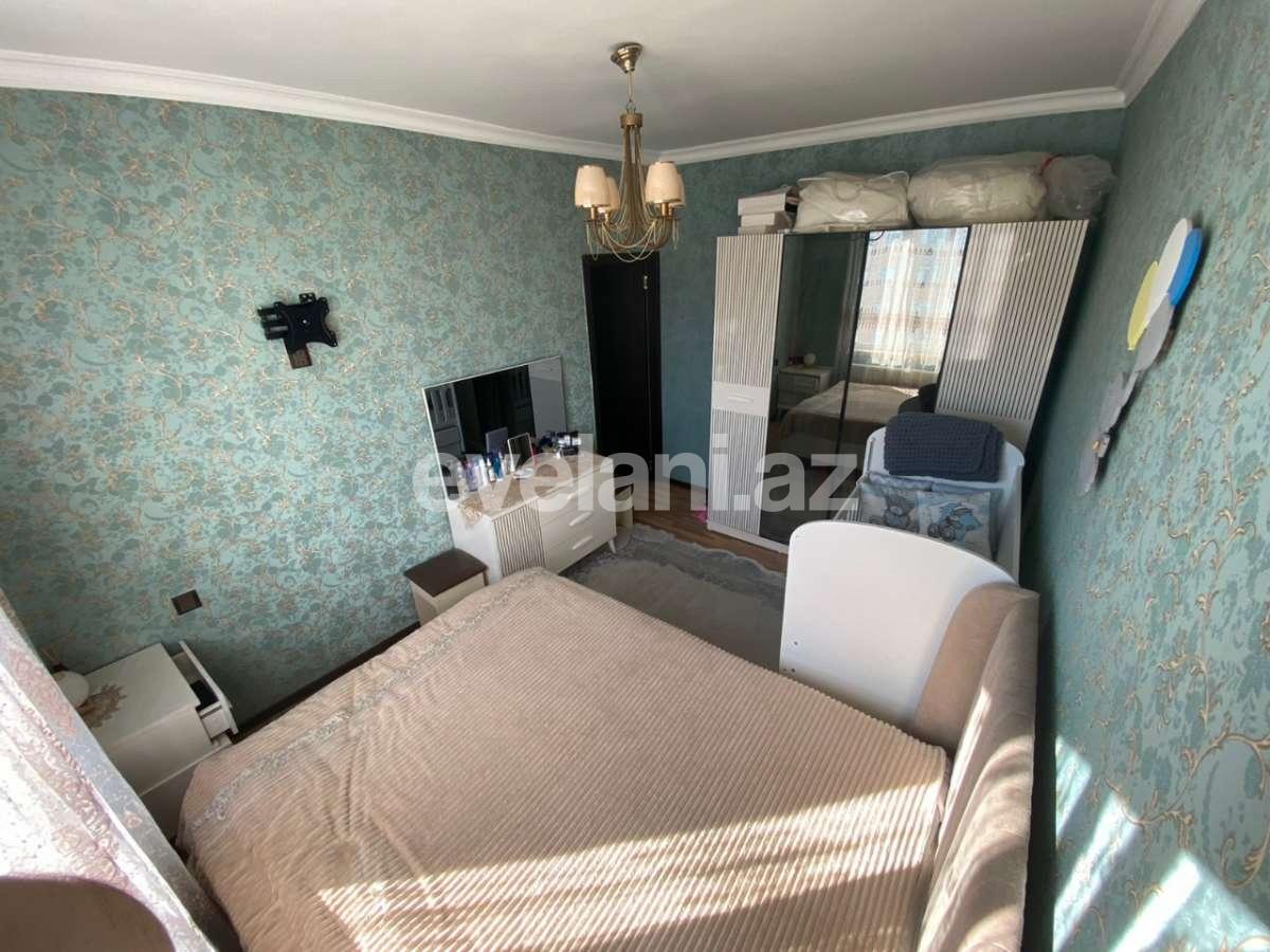 Satılır, köhnə tikili, 3 otaqlı, 70 m², Sumqayıt, 10-cu mikrorayon r.