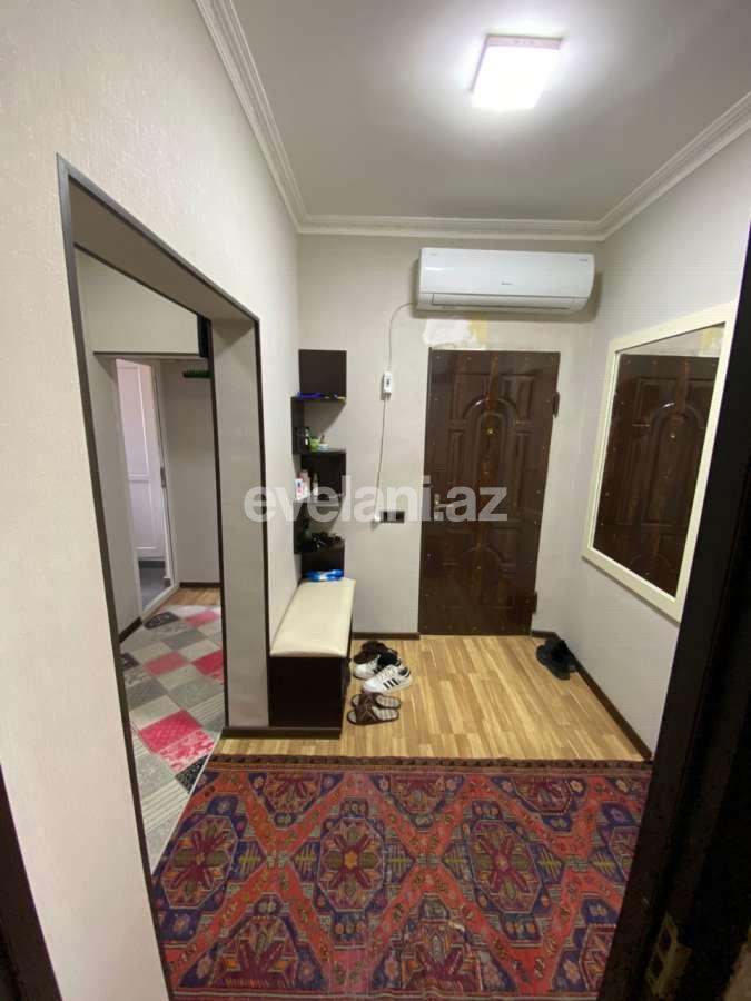 Satılır, köhnə tikili, 3 otaqlı, 70 m², Sumqayıt, 10-cu mikrorayon r.