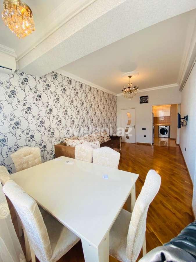 Kirayə verilir, yeni tikili, 2 otaqlı, 70 m², Bakı, Nizami r, Qara Qarayev m.