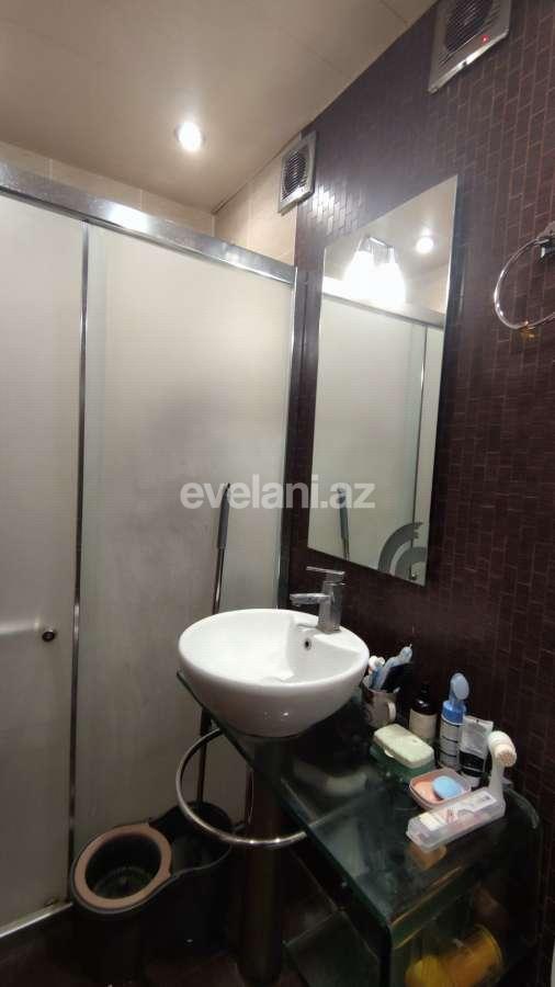 Kirayə verilir, köhnə tikili, 4 otaqlı, 110 m², Bakı, Yasamal r, Elmlər Akademiyası m.