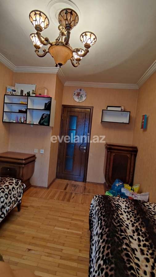 Kirayə verilir, köhnə tikili, 4 otaqlı, 110 m², Bakı, Yasamal r, Elmlər Akademiyası m.