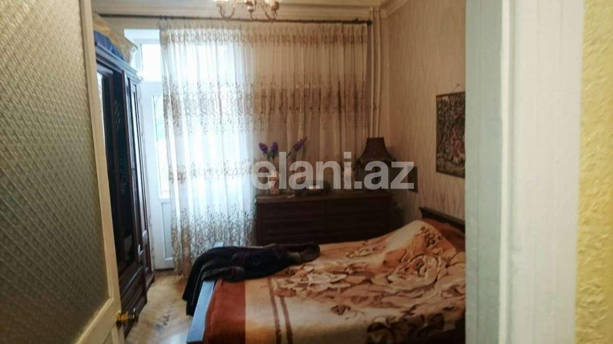 Satılır, köhnə tikili, 2 otaqlı, 55 m², Bakı, Yasamal r, Elmlər Akademiyası m.