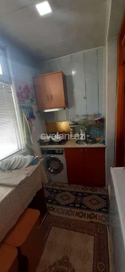 Satılır, köhnə tikili, 2 otaqlı, 30 m², Bakı, Nəsimi r.