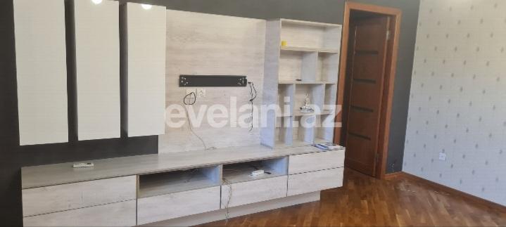 Satılır, həyət evi / bağ, 5 otaqlı, 170 m², Bakı, Suraxanı r, Bülbülə q.