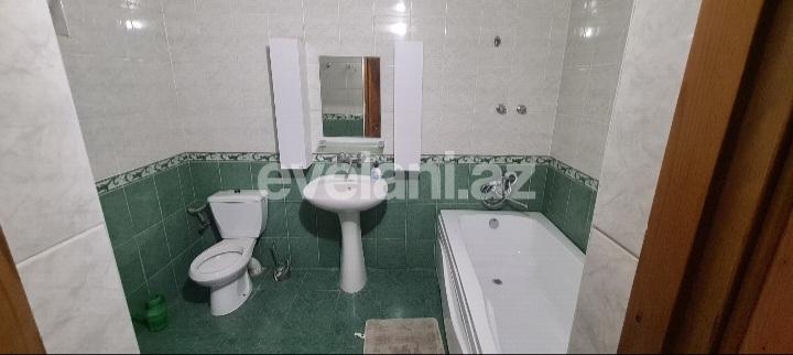 Satılır, həyət evi / bağ, 5 otaqlı, 170 m², Bakı, Suraxanı r, Bülbülə q.