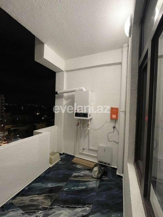 Satılır, yeni tikili, 2 otaqlı, 65 m², Bakı, Binəqədi r, 8-ci mikrorayon q, Azadlıq prospekti m.