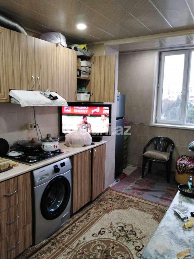 Sale, old building, 3 room, 71 m², Baku, Nizami r.