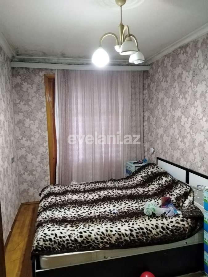 Sale, old building, 3 room, 71 m², Baku, Nizami r.