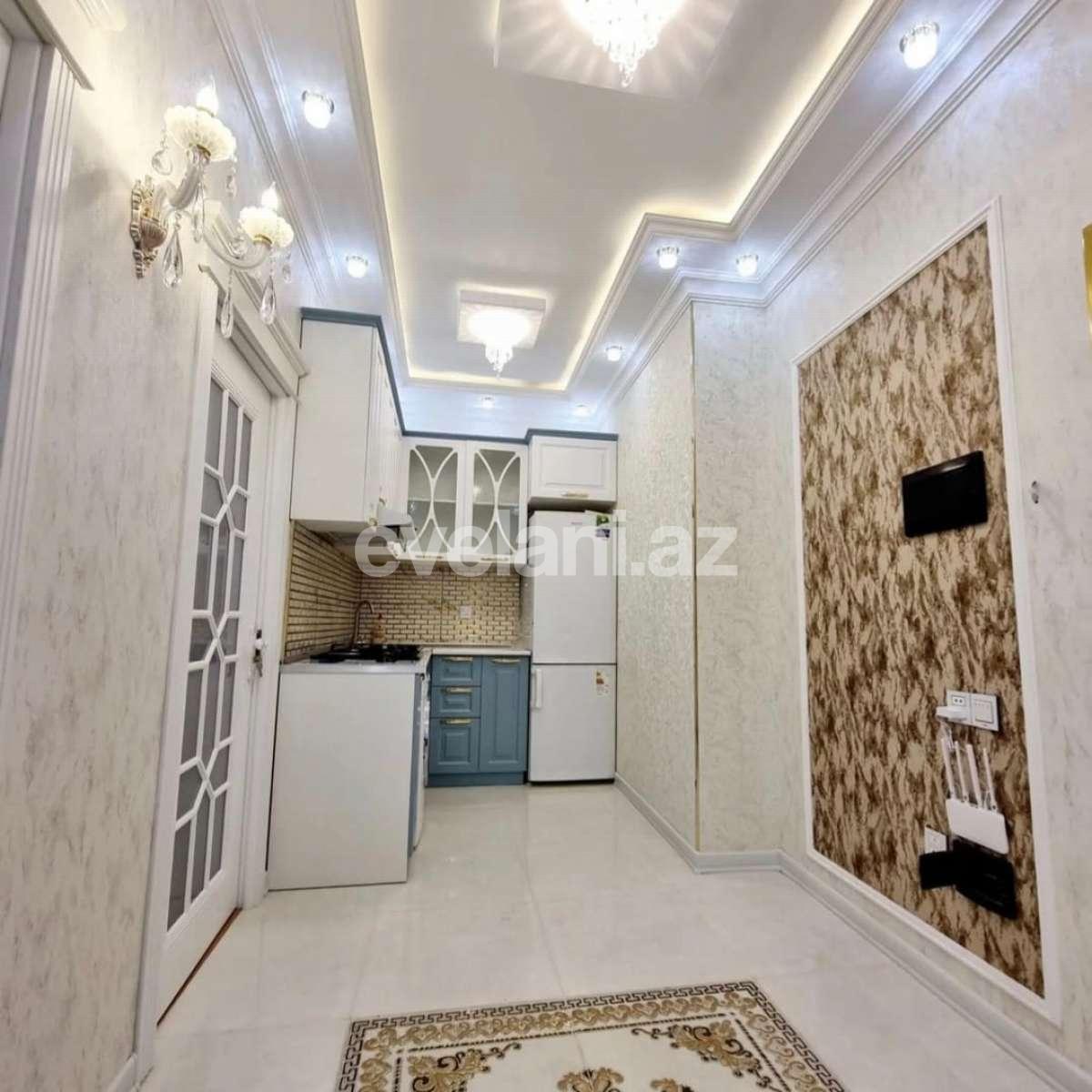 Satılır, yeni tikili, 2 otaqlı, 67 m², Bakı, Nizami r, 8-ci kilometr q, Neftçilər m.