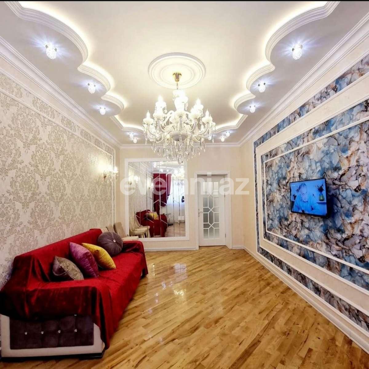 Satılır, yeni tikili, 2 otaqlı, 67 m², Bakı, Nizami r, 8-ci kilometr q, Neftçilər m.