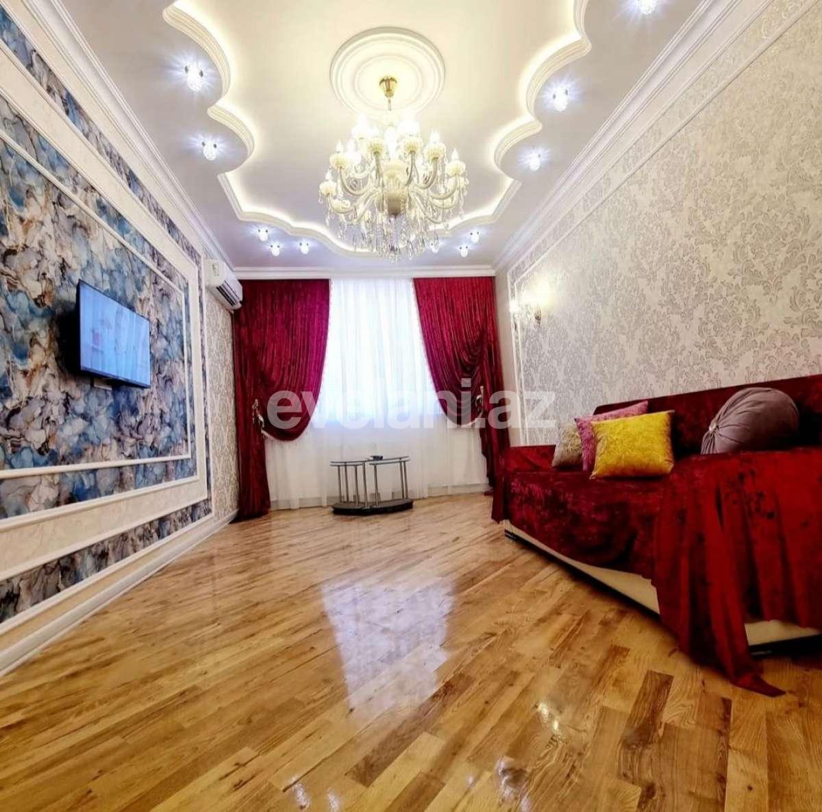 Satılır, yeni tikili, 2 otaqlı, 67 m², Bakı, Nizami r, 8-ci kilometr q, Neftçilər m.