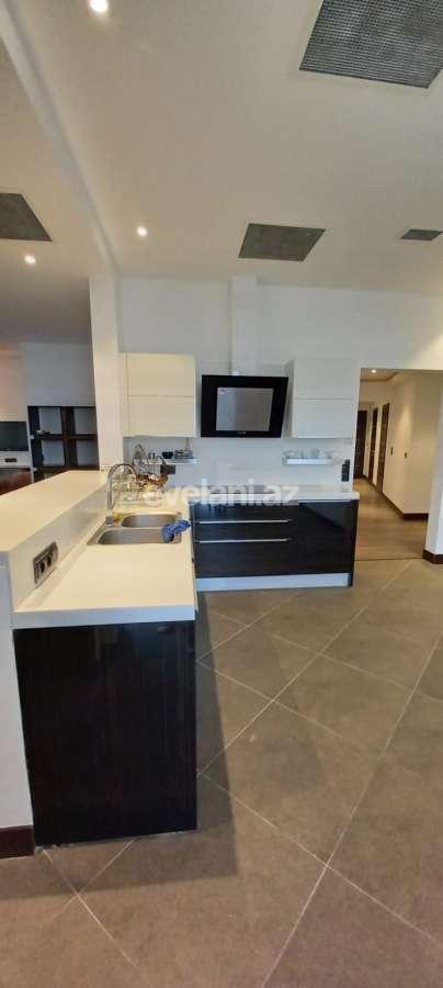 Сдаётся, новостройка, 4-комнаты, 160 m², Баку, Ясамальский r, Ичери Шехер m.