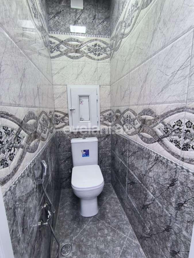 Satılır, köhnə tikili, 3 otaqlı, 69.99 m², Bakı, Nəsimi r, 2-ci mikrorayon q, Memar Əcəmi m.