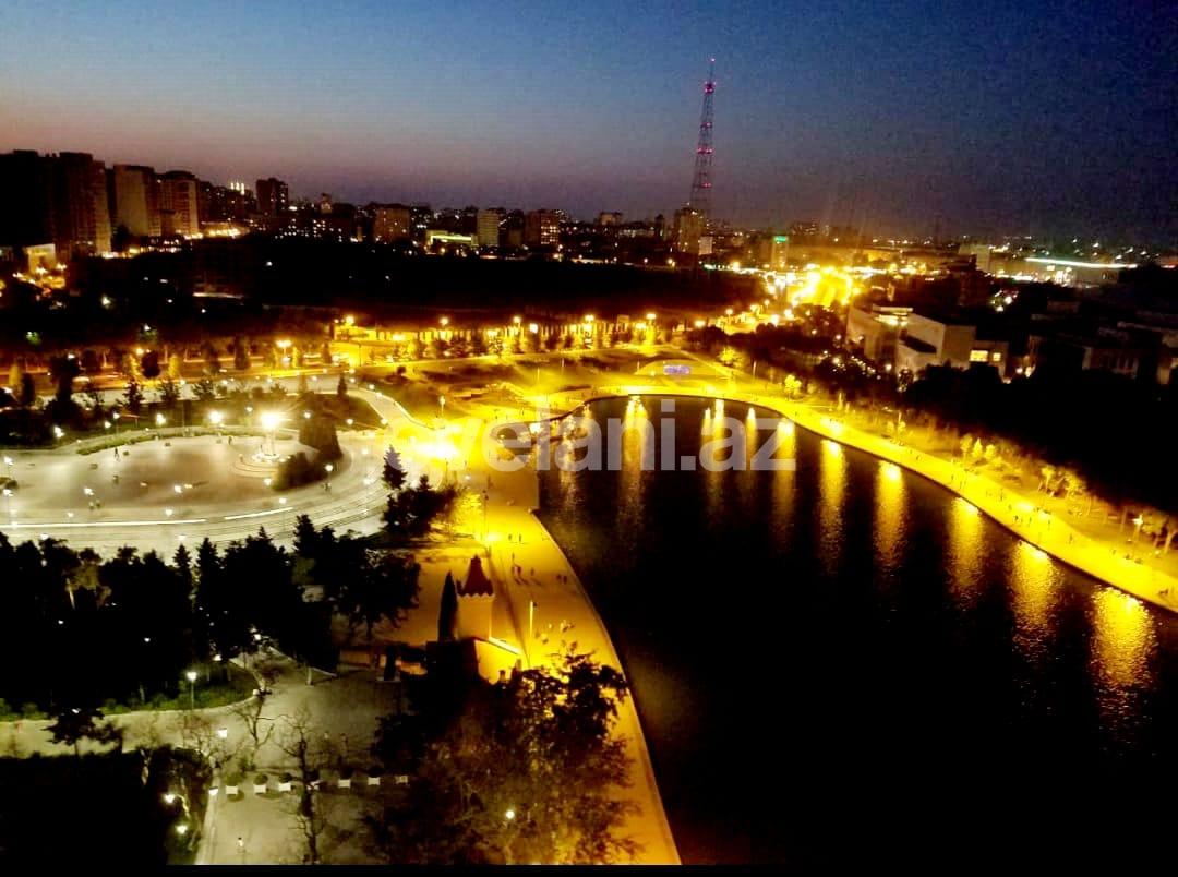 Satılır, yeni tikili, 5 otaqlı, 249.99 m², Bakı, Nərimanov r.