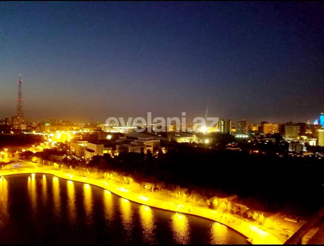 Satılır, yeni tikili, 5 otaqlı, 249.99 m², Bakı, Nərimanov r.