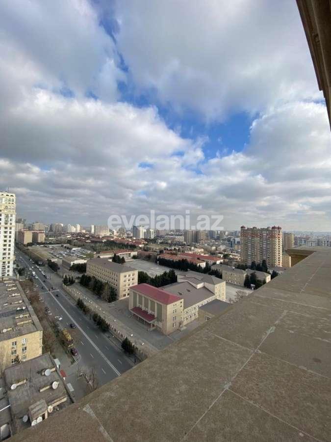 Satılır, yeni tikili, 3 otaqlı, 133 m², Bakı, Yasamal r, Elmlər Akademiyası m.