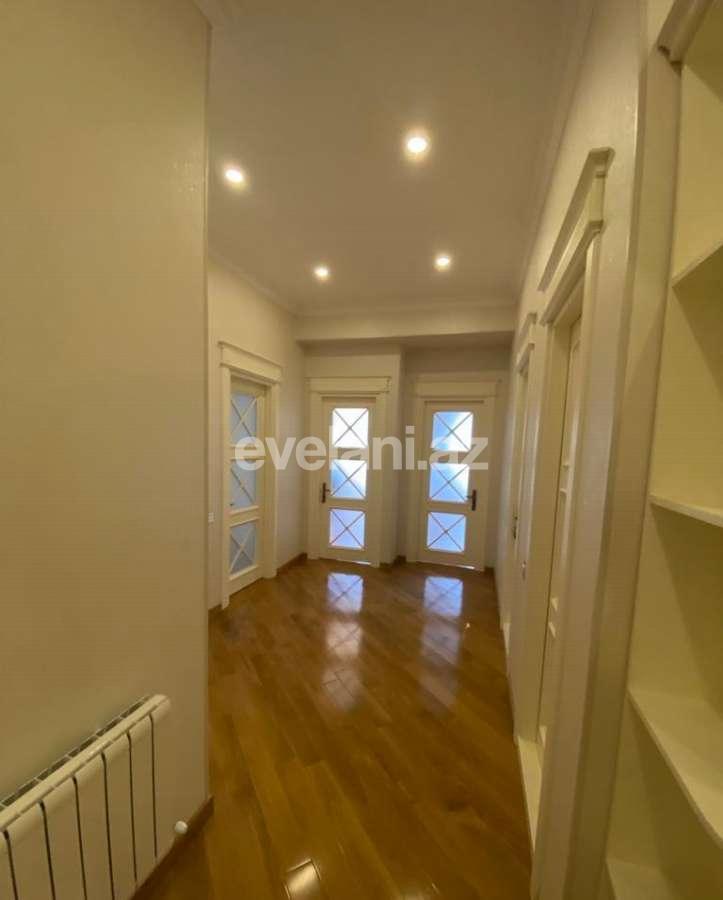 Satılır, yeni tikili, 3 otaqlı, 133 m², Bakı, Yasamal r, Elmlər Akademiyası m.