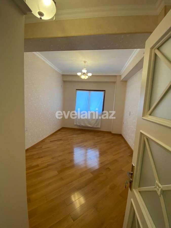 Satılır, yeni tikili, 3 otaqlı, 133 m², Bakı, Yasamal r, Elmlər Akademiyası m.