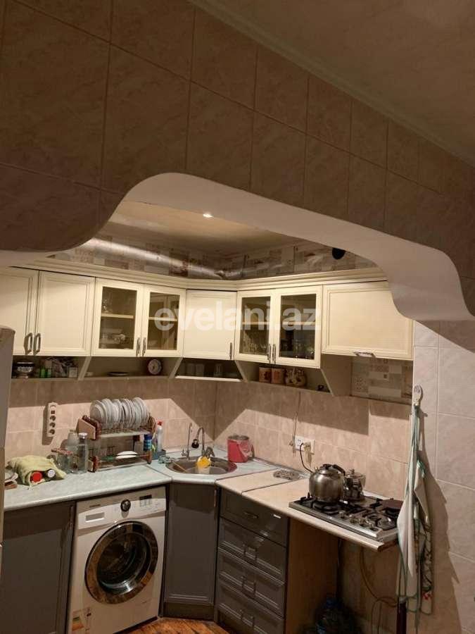 Satılır, köhnə tikili, 4 otaqlı, 100 m², Bakı, Xətai r.