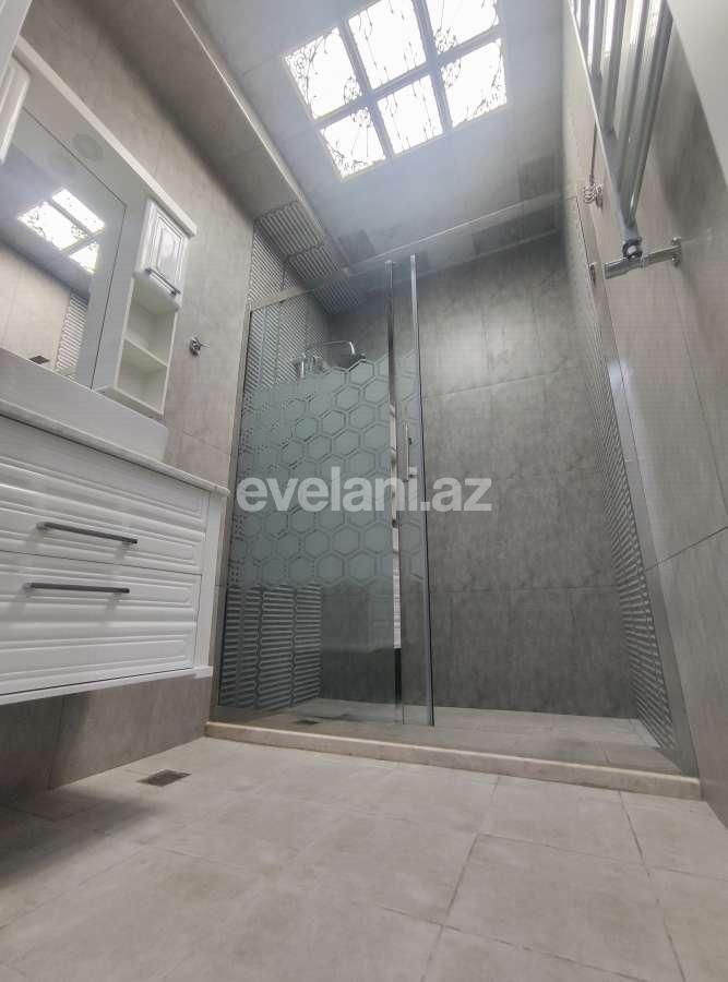 Satılır, yeni tikili, 3 otaqlı, 133 m², Bakı, Nizami r, Neftçilər m.