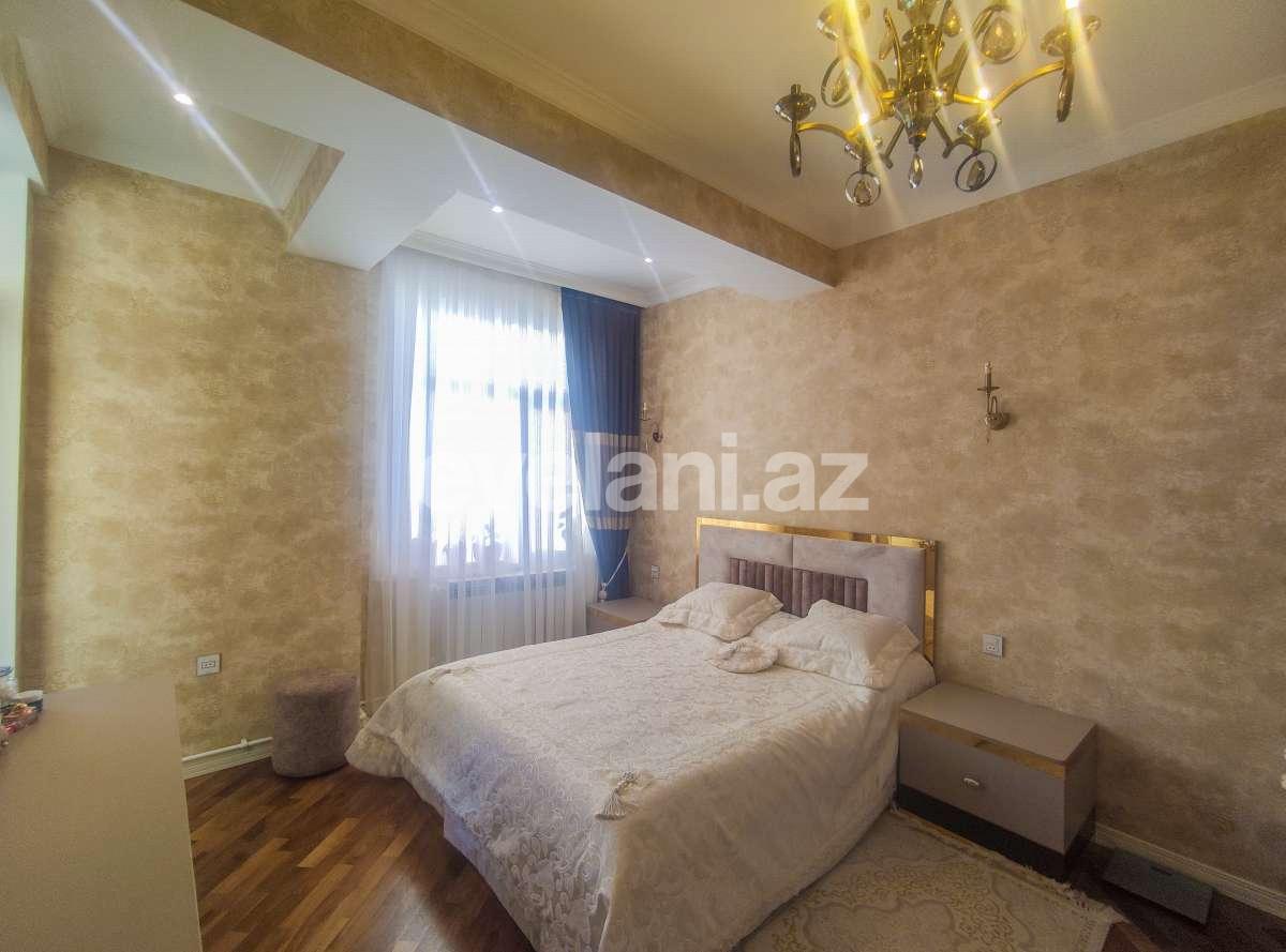 Satılır, yeni tikili, 3 otaqlı, 123 m², Bakı, Nizami r, Qara Qarayev m.
