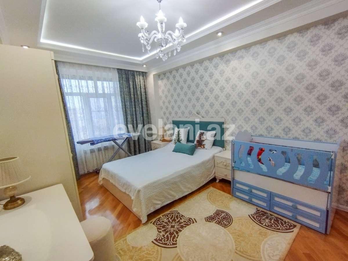 Sale, new building, 3 room, 130 m², Baku, Khatai r, Hazi Aslanov m.