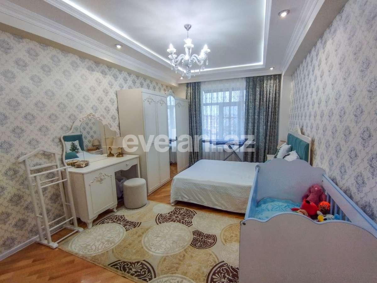 Sale, new building, 3 room, 130 m², Baku, Khatai r, Hazi Aslanov m.