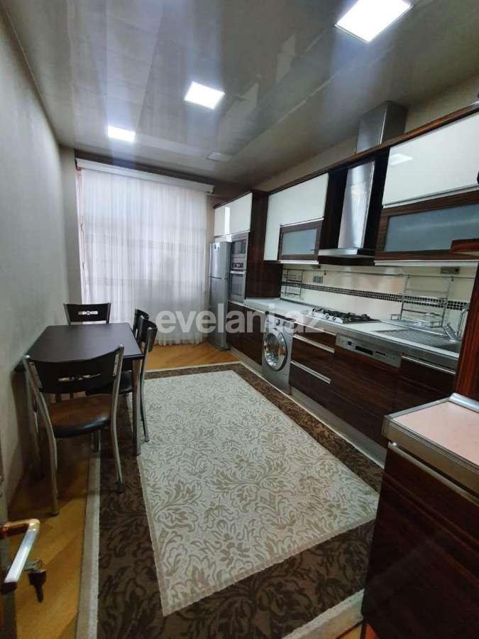 Satılır, yeni tikili, 3 otaqlı, 95 m², Bakı, Binəqədi r, 7-ci mikrorayon q, Azadlıq prospekti m.