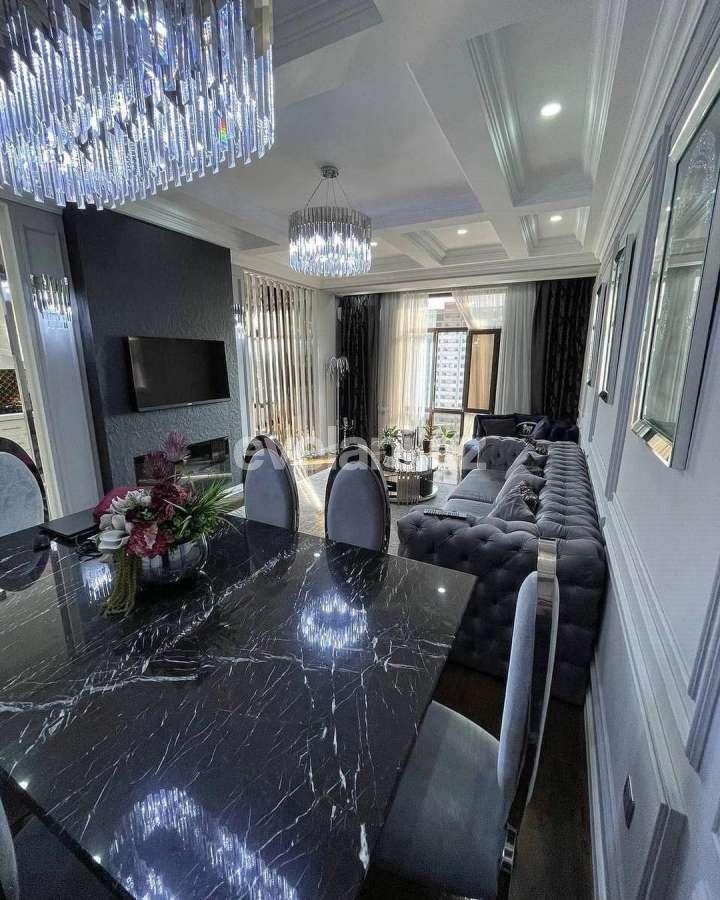 Satılır, yeni tikili, 3 otaqlı, 110 m², Bakı, Nəsimi r, 8 Noyabr m.