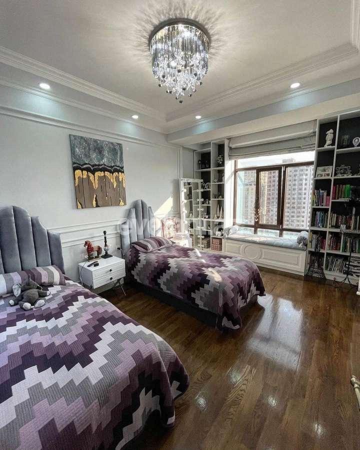 Satılır, yeni tikili, 3 otaqlı, 110 m², Bakı, Nəsimi r, 8 Noyabr m.
